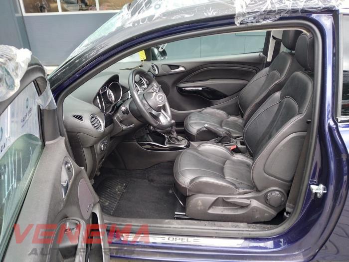 Opel Adam 1.0 Ecotec 12V SIDI Turbo Samochód złomowany (2017, Niebieski)