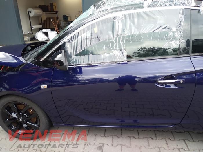Opel Adam 1.0 Ecotec 12V SIDI Turbo Samochód złomowany (2017, Niebieski)
