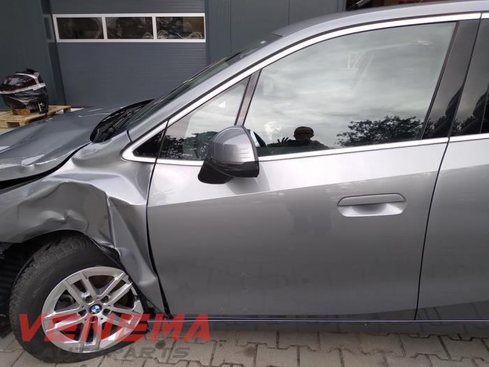BMW 2 serie Active Tourer 218i 1.5 TwinPower Turbo 12V Samochód złomowany (2024, Szary)
