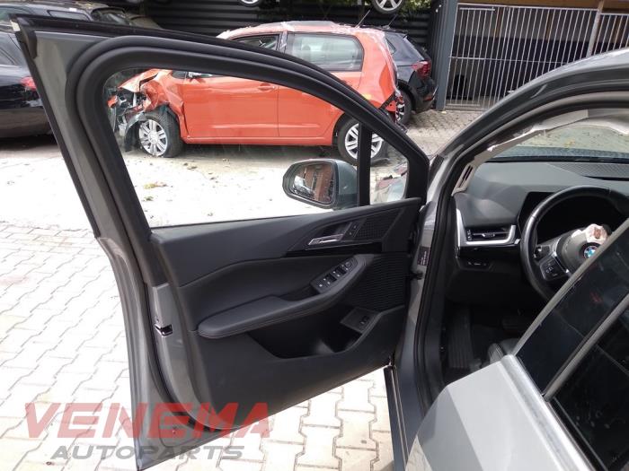 BMW 2 serie Active Tourer 218i 1.5 TwinPower Turbo 12V Samochód złomowany (2024, Szary)