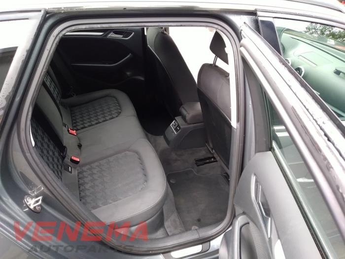 Audi A3 Sportback 1.4 TFSI 16V e-tron Samochód złomowany (2015, Szary)