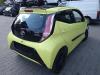 Toyota Aygo 1.0 12V VVT-i Samochód złomowany (2017, Zólty)