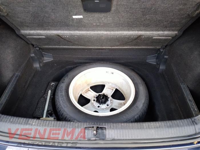 Volkswagen Golf Sportsvan 1.4 TSI 16V Skrotfordon (2017, METALLIC BLAUW)