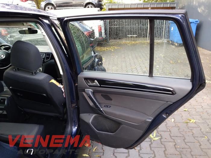Volkswagen Golf Sportsvan 1.4 TSI 16V Skrotfordon (2017, METALLIC BLAUW)