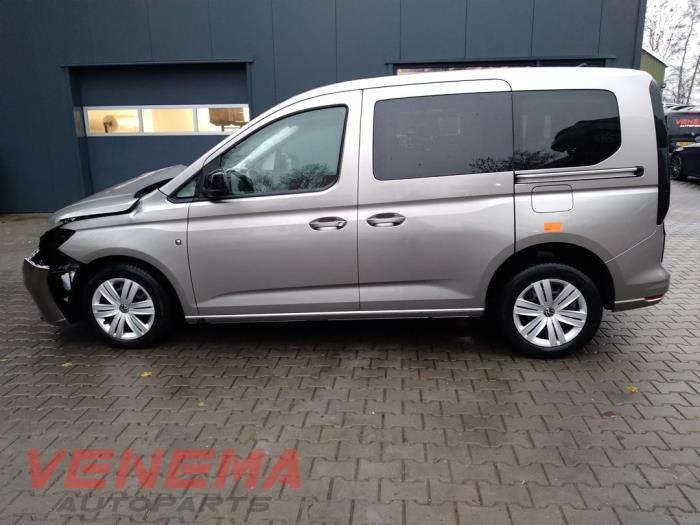 Volkswagen Caddy Combi V 2.0 TDI BlueMotionTechnology Samochód złomowany (2021, Metalik, Bez)