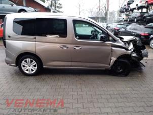 Volkswagen Caddy Combi V 2.0 TDI BlueMotionTechnology Samochód złomowany (2021, Metalik, Bez)