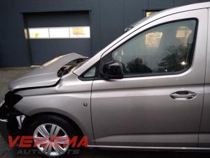Volkswagen Caddy Combi V 2.0 TDI BlueMotionTechnology Samochód złomowany (2021, Metalik, Bez)