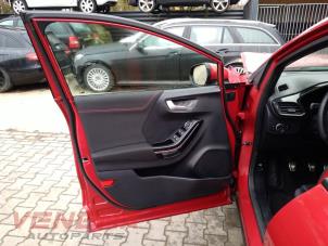 Ford Puma 1.0 Ti-VCT EcoBoost mHEV 12V Épave (2022, Métallisé, Rouge)