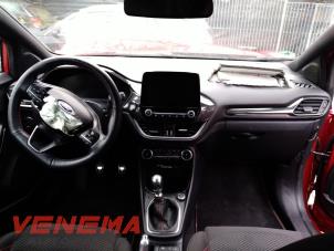 Ford Puma 1.0 Ti-VCT EcoBoost mHEV 12V Épave (2022, Métallisé, Rouge)