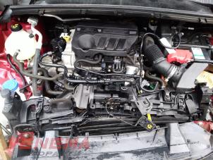 Ford Puma 1.0 Ti-VCT EcoBoost mHEV 12V Épave (2022, Métallisé, Rouge)