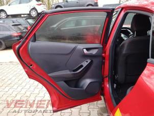 Ford Puma 1.0 Ti-VCT EcoBoost mHEV 12V Épave (2022, Métallisé, Rouge)