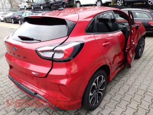 Ford Puma 1.0 Ti-VCT EcoBoost mHEV 12V Épave (2022, Métallisé, Rouge)