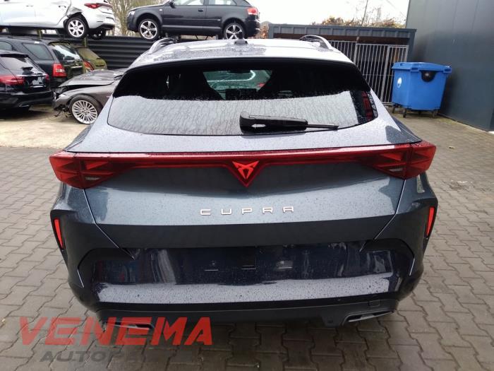 Cupra Formentor 1.5 e-Hybrid VZ 16V Épave (2025, Métallisé)