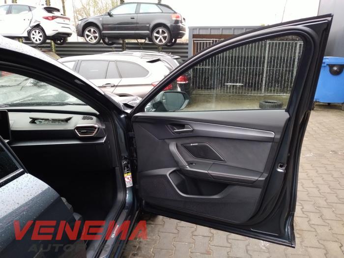 Cupra Formentor 1.5 e-Hybrid VZ 16V Épave (2025, Métallisé)