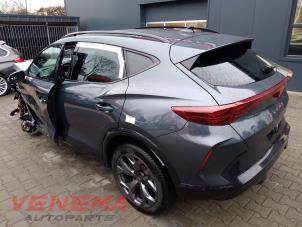 Cupra Formentor 1.5 e-Hybrid VZ 16V Épave (2025, Métallisé)