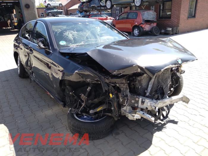 BMW 5 serie 540d xDrive 3.0 TwinPower Turbo 24V Épave (2019, Métallisé, Gris)
