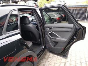 Audi Q3 1.4 45 TFSI e 16V Épave (2023, Métallisé, Noir)