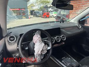 Mercedes B 1.3 B-200 Turbo 16V Vehículo de desguace (2021, Metálico, Negro)