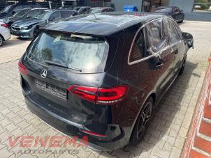 Mercedes B 1.3 B-200 Turbo 16V Vehículo de desguace (2021, Metálico, Negro)