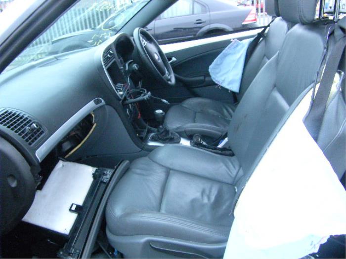 Saab 9-3 II 1.8t 16V Épave (2007, Métallisé, Argenté)