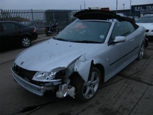 Saab 9-3 II 1.8t 16V Épave (2007, Métallisé, Argenté)