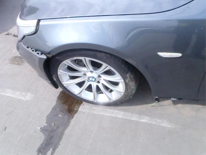 BMW 5 serie 525d 24V Épave (2006, Gris)