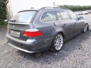 BMW 5 serie 525d 24V Épave (2006, Gris)