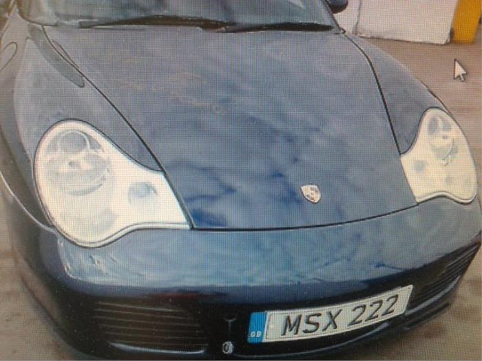 Porsche 911 3.6 Carrera 4 24V Épave (2004, Bleu)