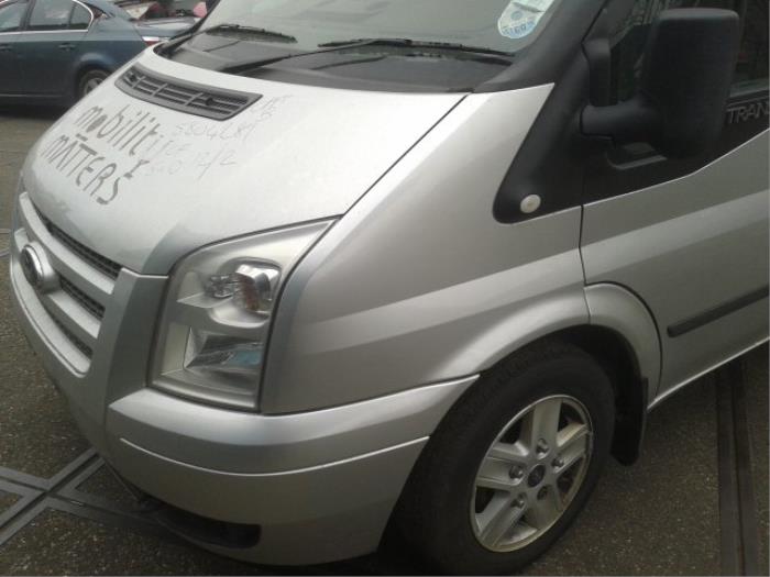 Ford Transit 2.2 TDCi 16V Euro 5 Épave (2012, Argenté)