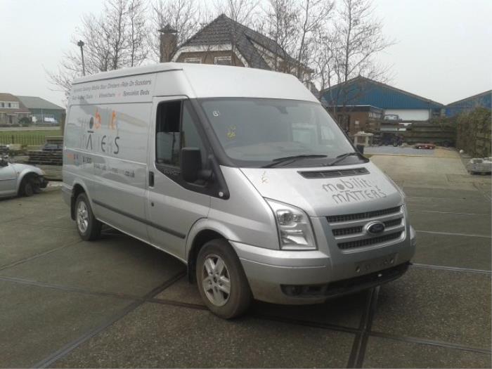 Ford Transit 2.2 TDCi 16V Euro 5 Épave (2012, Argenté)