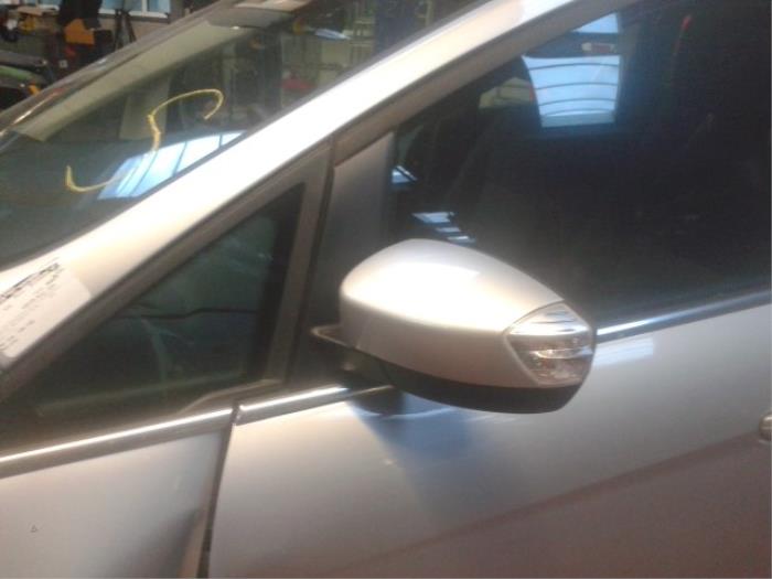 Ford C-Max 1.6 TDCi 16V Van Samochód złomowany (2014, Ciemny, Moondust, Moonmist)