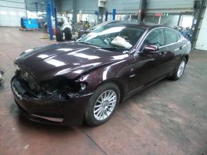 Jaguar XF Samochód złomowany (2010, Czerwony)