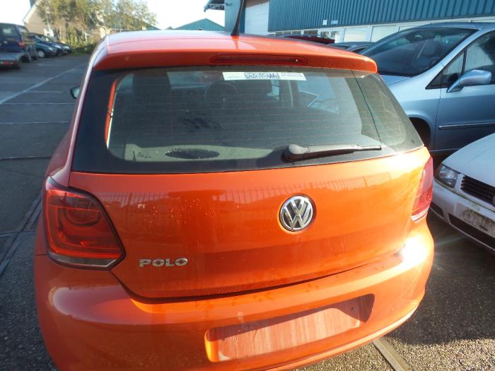 Volkswagen Polo Épave (2010, Rouge)