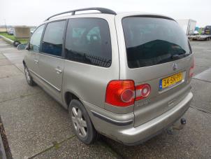 Volkswagen Sharan 2.0 TDI Vehículo de desguace (2006, Beige)