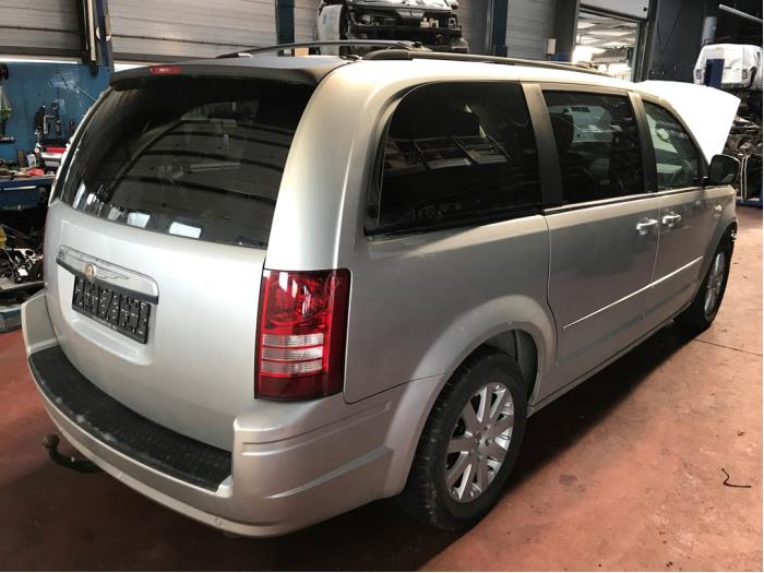 Chrysler Voyager Skrotfordon (2008, GRIJS)
