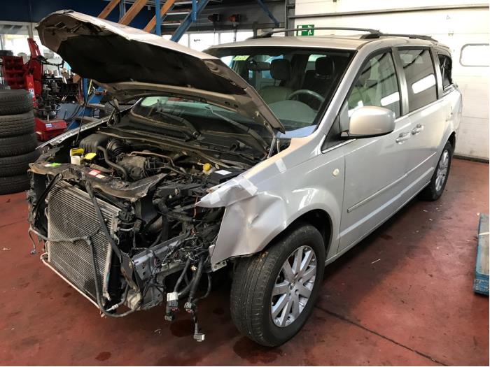 Chrysler Voyager Skrotfordon (2008, GRIJS)
