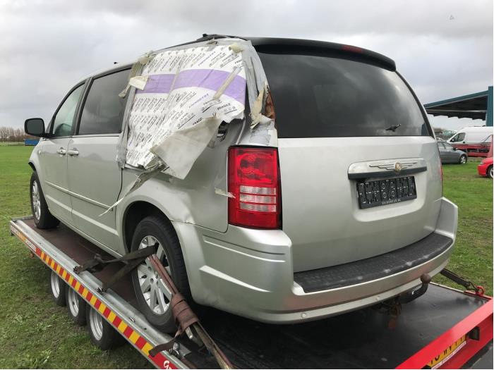 Chrysler Voyager Skrotfordon (2008, GRIJS)