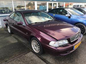 Volvo C70 2.0 T 20V Épave (2000, Violet)