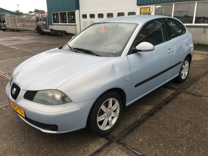 Seat Ibiza Iii 14 16v 100 Salvage Vehicle 2004 Blue