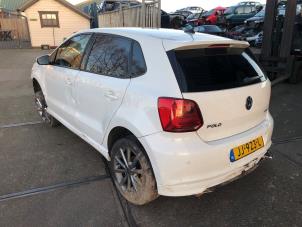 Volkswagen Polo V 1.0 TSI 12V BlueMotion Épave (2016, Blanc)