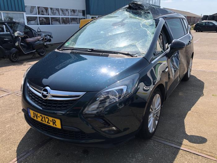 Opel Zafira Tourer 1.6 SIDI Eco Turbo 16V Schrottauto (2016, Grün)