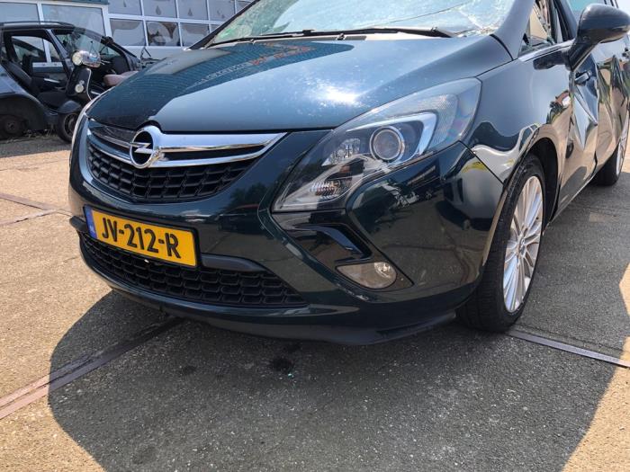 Opel Zafira Tourer 1.6 SIDI Eco Turbo 16V Schrottauto (2016, Grün)
