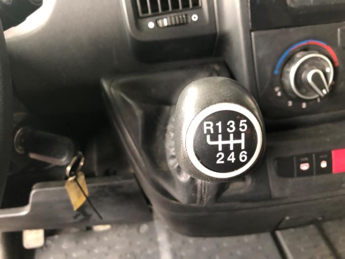 Peugeot Boxer 2.2 Blue HDi 140 Épave (2021, Blanc)