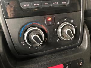 Peugeot Boxer 2.2 Blue HDi 140 Épave (2021, Blanc)