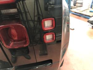 Landrover Defender Épave (2022, Noir)