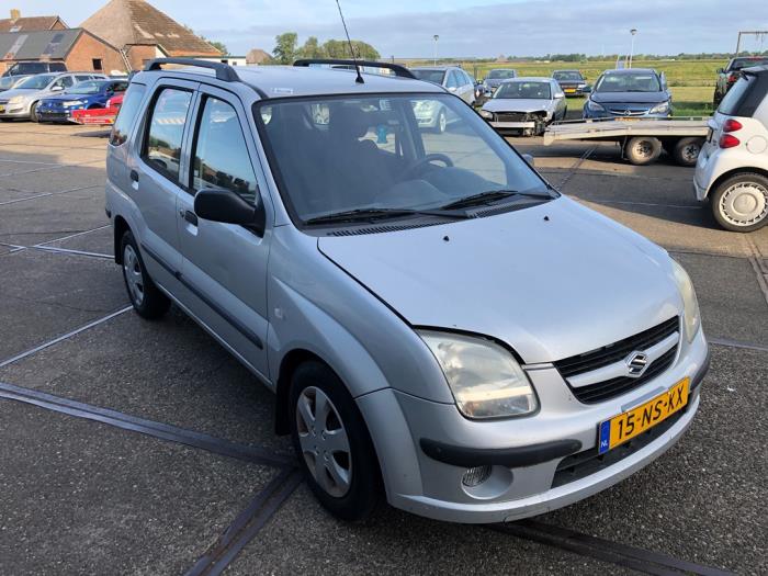 Suzuki New Ignis 1.3 16V Schrottauto (2004, Grau)
