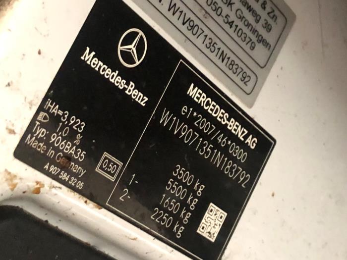Mercedes Sprinter Skrotfordon (2022, WIT)