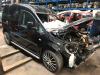 Volkswagen Caddy III 1.6 TDI 16V Skrotfordon (2012, ZWART)