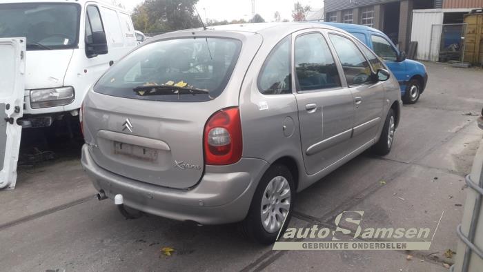 Citroen Xsara Picasso 2 0 16V Salvage Vehicle 2003 Beige citroen-xsara-picasso-2-0-16v-salvage-vehicle-2003-beige