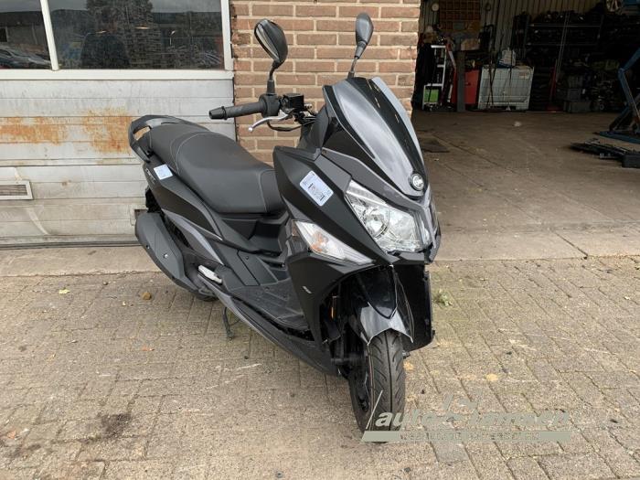 Sym Jet Scooter (Salvage vehicle, 2023, Granite) Auto Samsen B.V.